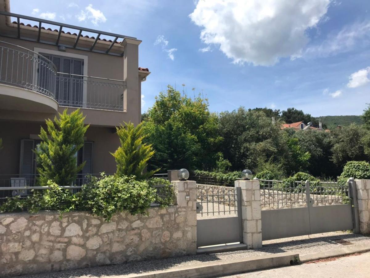 D'Angelos Apartments Karavomylos Exterior photo